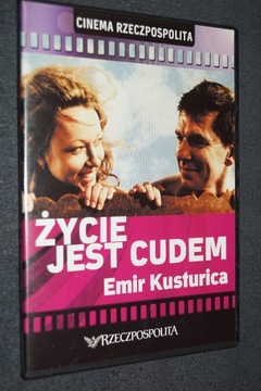 ŻYCIE JEST CUDEM - Emir Kusturica