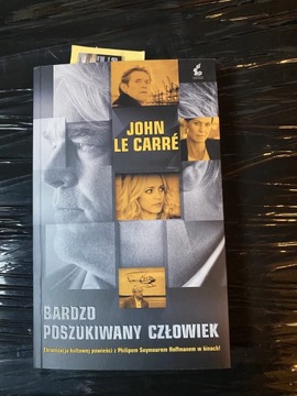 Bardzo poszukiwany człowiek - John Le Carre