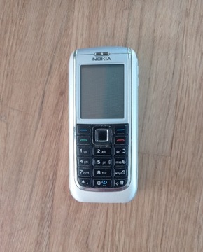 Telefon Nokia z kamerą 