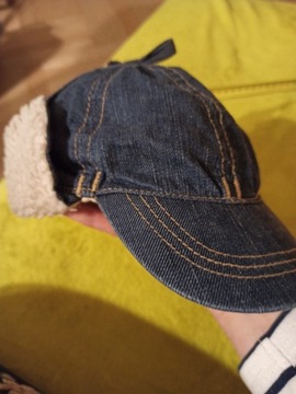 Czapka jeansowa z daszkiem ocieplona H&M rozmiar