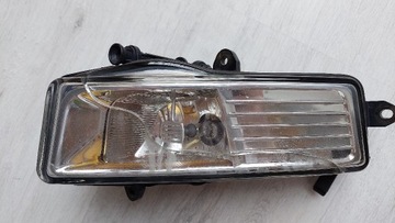 Halogen lewy Hella 168555-01 - Audi A6 C6 Lift