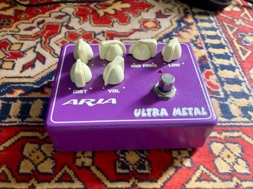 Distortion gitarowy Aria Ultra metal UM-10