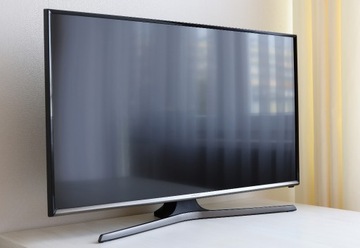 Telewizor LED Samsung 32” Full HD UE32J5600