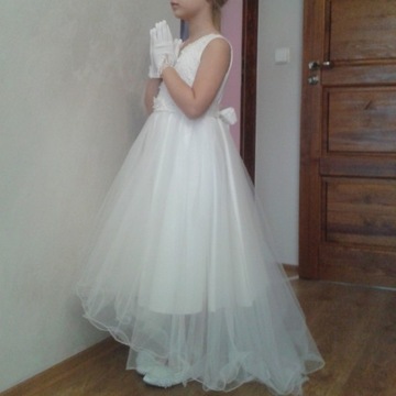 piękna suknia dla małej damy ślub, komunia 8-9 lat