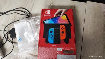 Nintendo switch Oled 7 cali 64 GB Neon 2 pady 