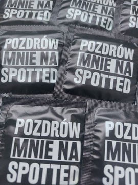 POZDRÓW MNIE NA SPOTTED - prezerwatywa z nadrukiem