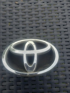 Znaczek emblemat Toyota 75311-02120 ORYGINAŁ