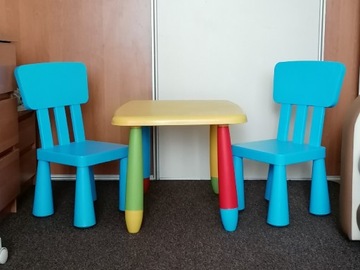 Stolik + dwa krzesełka jak Ikea Mammut stan bdb