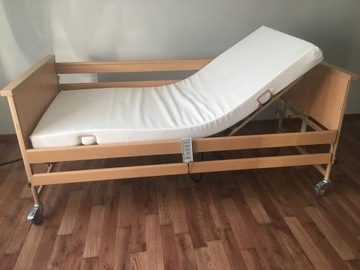 łóżka rehabilitacyjne koncentratory tlenu wypożycz