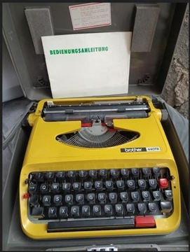 Stara Maszyna do pisania Niemiecka  Brother 440TR