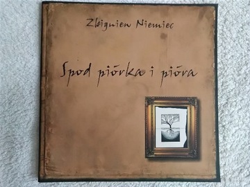 Spod piórka i pióra - Zbigniew Niemiec