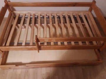 Łóżko dziecięce drewniane 160x80