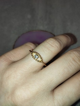 Pierścionek pierścień złoty obrączka oko cyrkonia