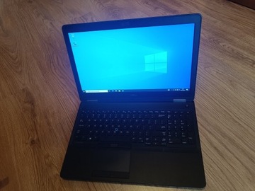 Laptop Dell Latitude E5570 i7 6820HQ 16GB R7 M370