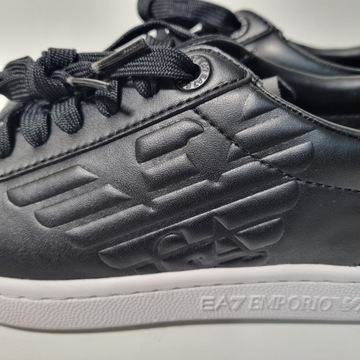 EA7 Emporio Armani Sneakersy Triple Black