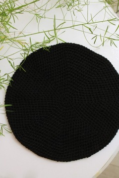 Czarny beret handmade