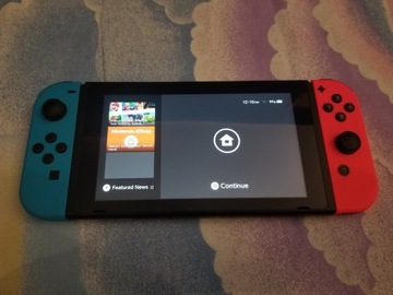 Konsola Nintendo Switch + Akcesoria