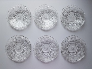 Stare, szklane talerzyki deserowe (6 sztuk)