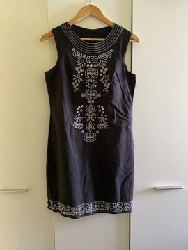 Czarna sukienka z haftem etno boho vintage S M
