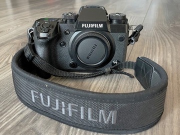 Aparat Fujifilm X-H1 zestaw, 4 baterii