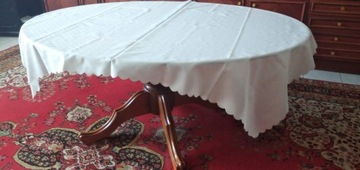 Stary stół z blatem grubej szyby
