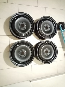 Oryginalne felgi stalowe 16" Ford 5x108 