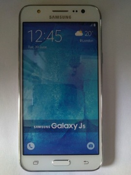 Smartfon Samsung Galaxy J5 Atrapa 