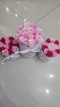 Flower box róże pachnące mydlane