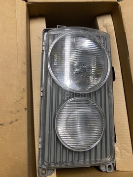 Przednia prawa lampa Mercedes W123 | NOWA