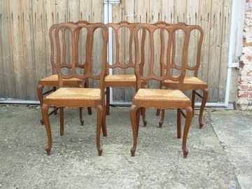 Komplet 5 drewnianych krzeseł w stylu Ludwika. 