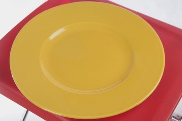Duży, żółty, ceramiczny talerz