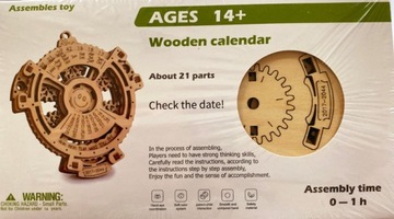 Kalendarz drewniany do 2044