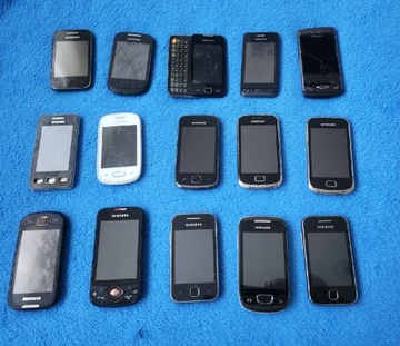 Zestaw 15 uszkodzonych telefonów Samsung