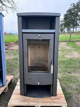 Kominek / Koza wolnostojący marki FirePlace 8 kW