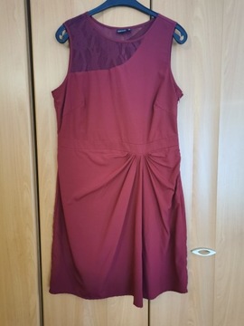 Bordowa sukienka firmy Bodyflirt R. 42