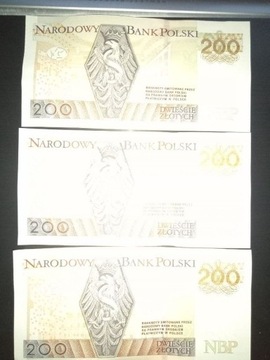 Nowe banknoty 200zł kolejne numery serii original