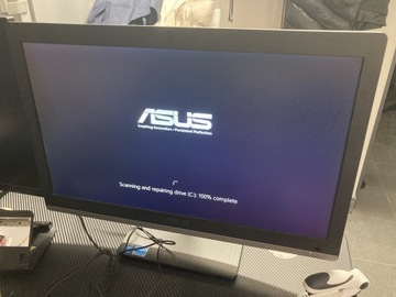 AIO Komputer Asus 22” i3/RAM8GB/SSD240GB/Windows