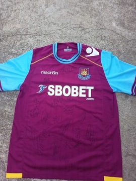 Koszulka West Ham United 2011/2012 z podpisami 