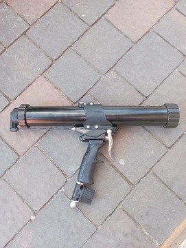 Pneumatyczny pistolet do silikonu PMT CSGII400