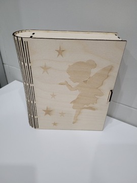 Pudełko drewniane/ książka 