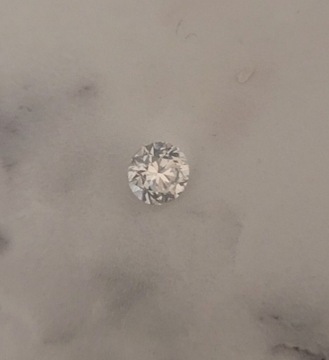 Diament naturalny 0,70ct IGI