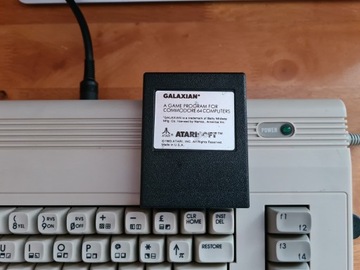 Gra Galaxian dla Commodore C64 Cartridge