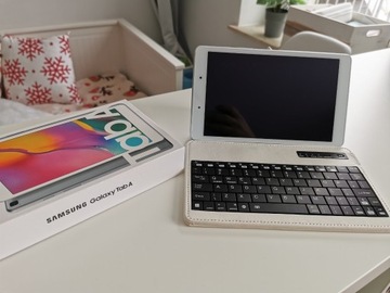 Tablet + klawiatura Samsung Galaxy Tab A T290  