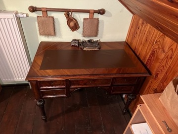 Stylowe, drewniane biurko - antyk