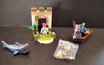 LEGO Juniors 10679 Wyspa Piratów 