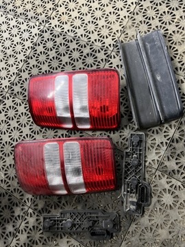 Lampy lampa tył caddy prawa lewa