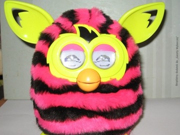 FURBY BOOM POZIOME PASY MÓWI PO POLSKU  