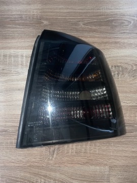 Lampy przyciemniane opel astra G