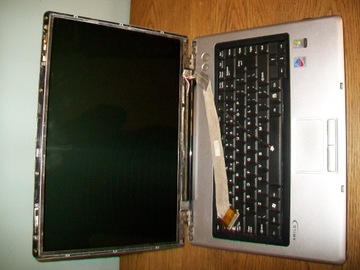 Laptop fujitsu siemens Amilo M1450G