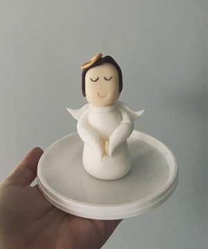 Figurka na tort aniołek Komunia masa cukrowa